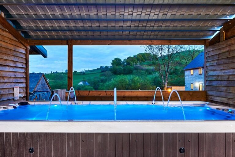 900 x 600 Swmispa NJY  DSC8873 768x512