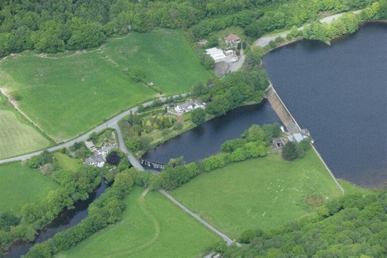 Cwm Rheidol 768x512