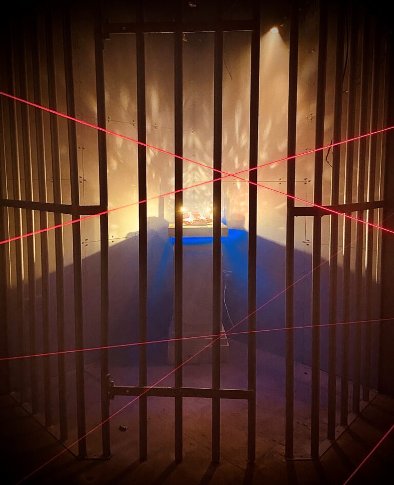 Diamond Heist Image 3 768x946