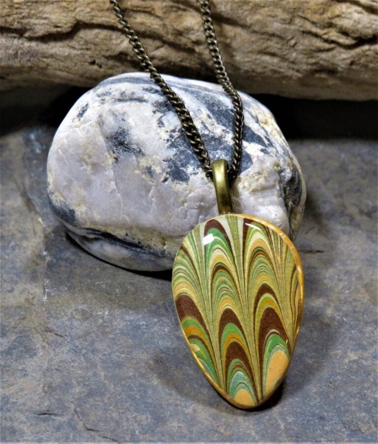 teardrop pendant 768x903